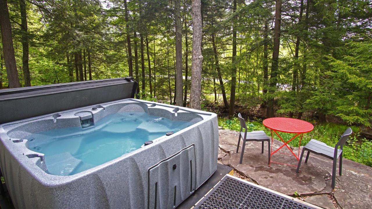 Secluded Streamside Home With Hot Tub Margaretville 外观 照片